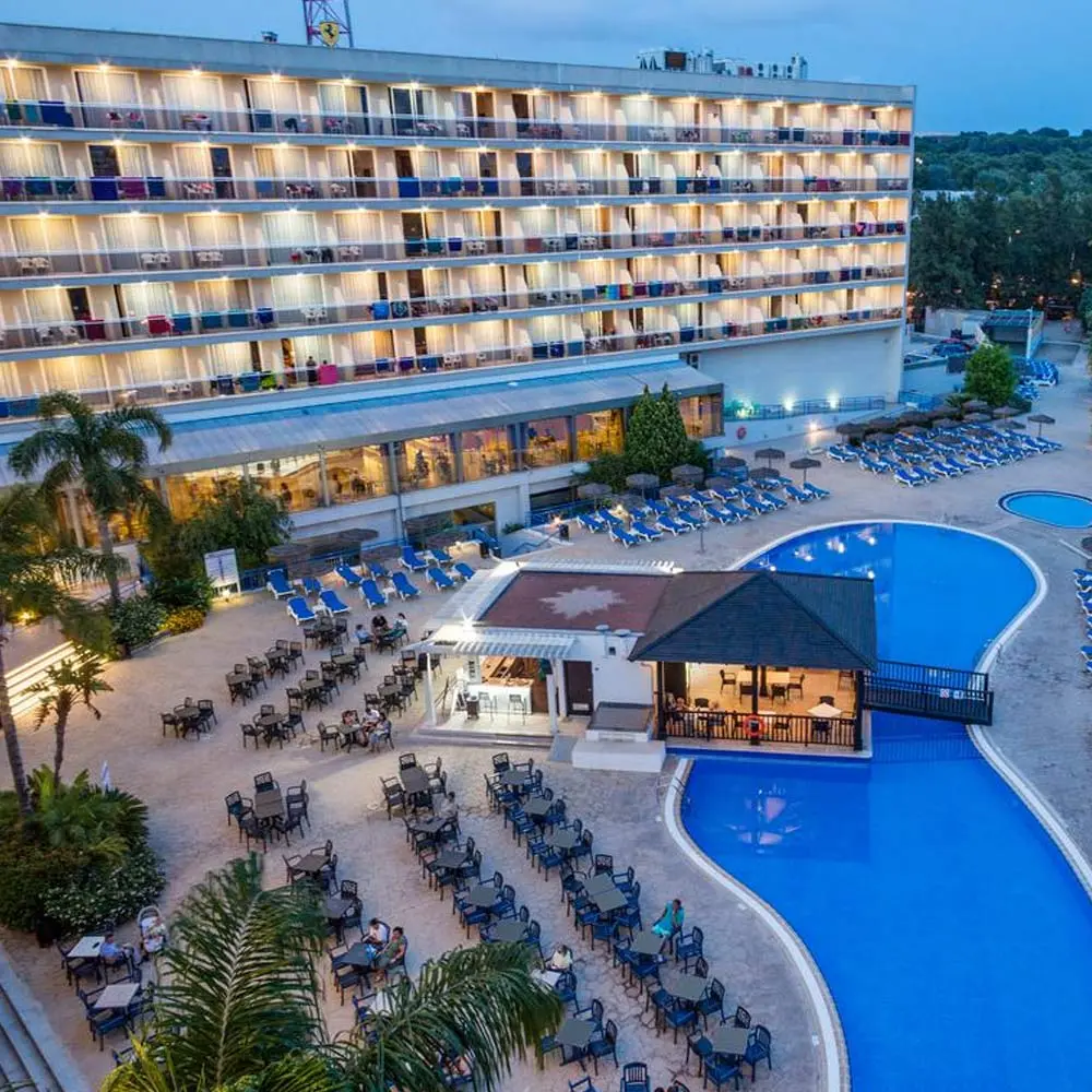 hotel-img