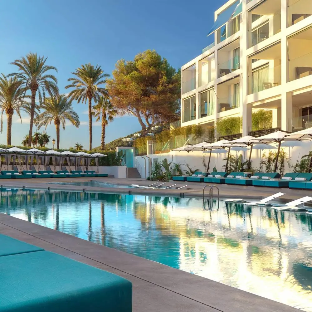 hotel-img